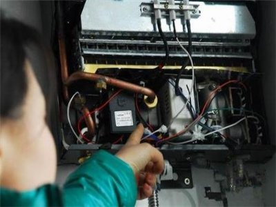 深圳法格热水器维修电话