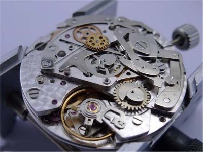 济南亨利慕时手表指定维修点--安安美维修点