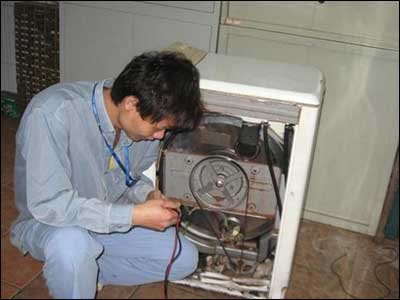 成都卡萨帝洗衣机维修电话(全国24小时)--安安美服务部